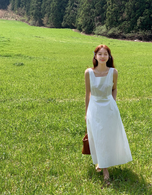 簡約收腰無袖立體感連身裙