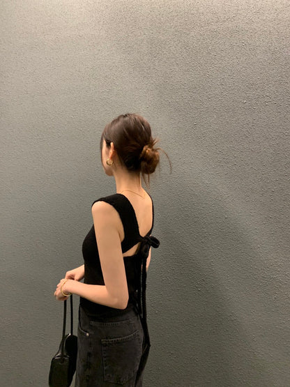 Backless Tie-Knit Top