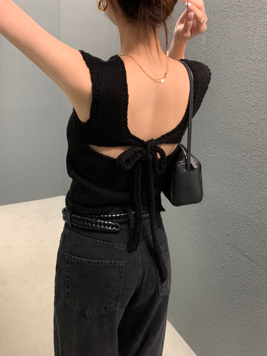 Backless Tie-Knit Top