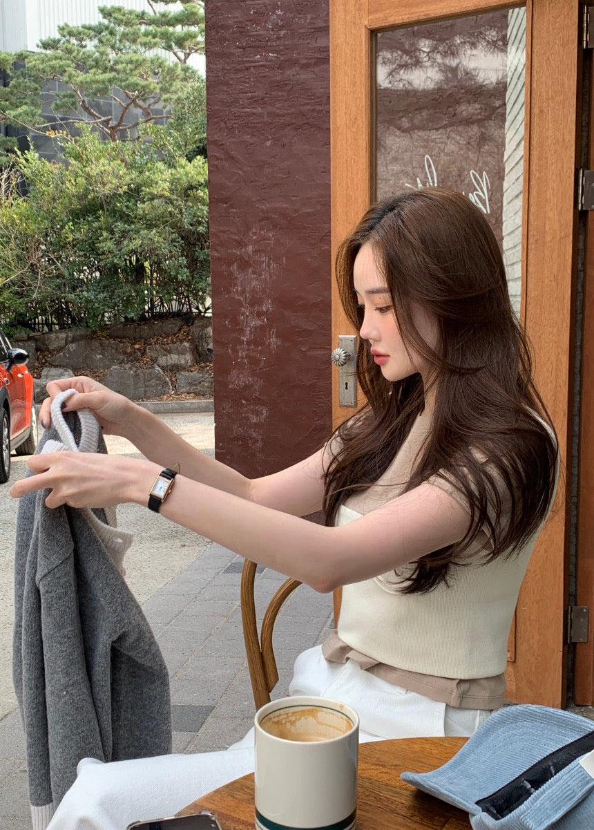 純色短袖T恤+小吊帶set