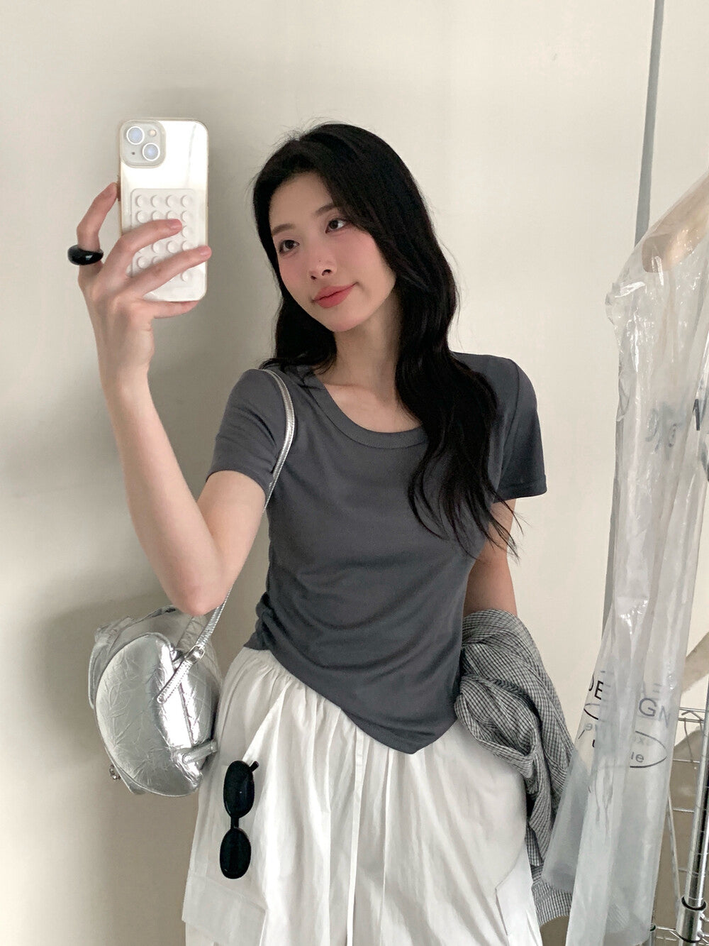 Solid Color U-Neck Stretch Short Sleeve