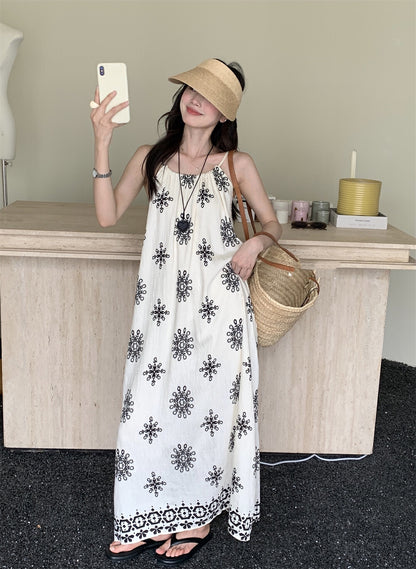 慵懶氣質掛脖連身裙