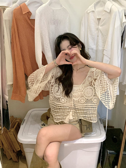 レース編みのベルスリーブサンプロテクションシャツ