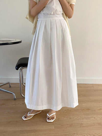 圓領壓褶收腰連身裙