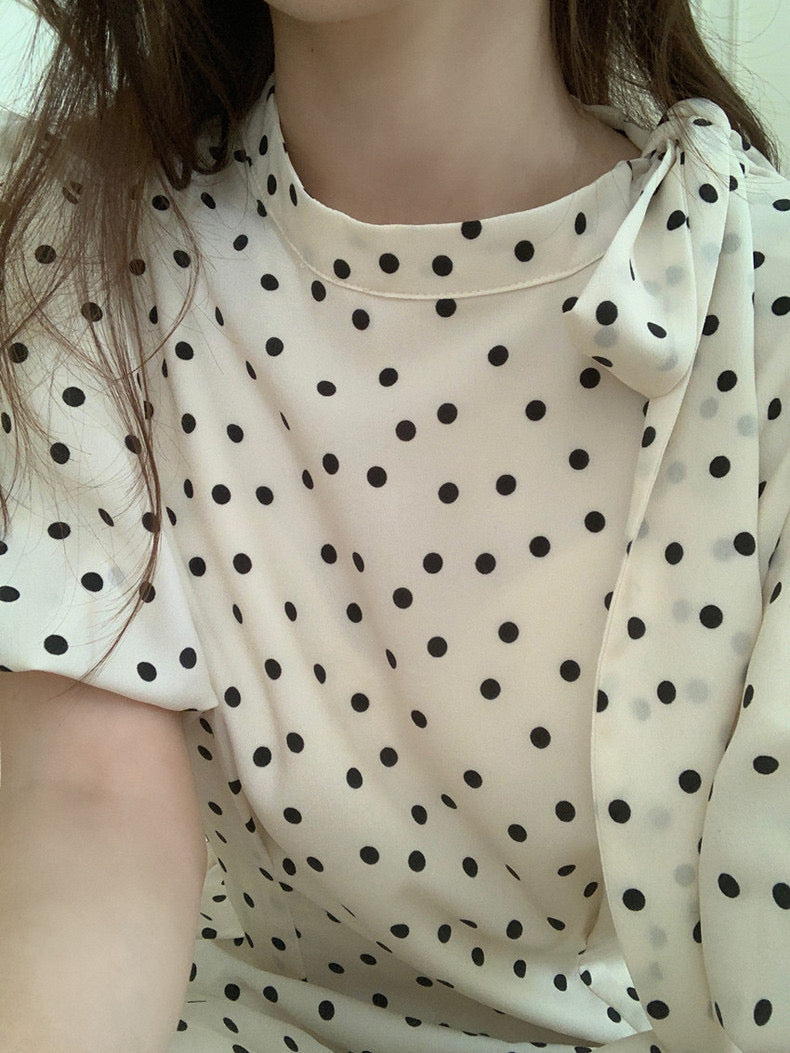 立領蝴蝶結肩帶波點連身裙