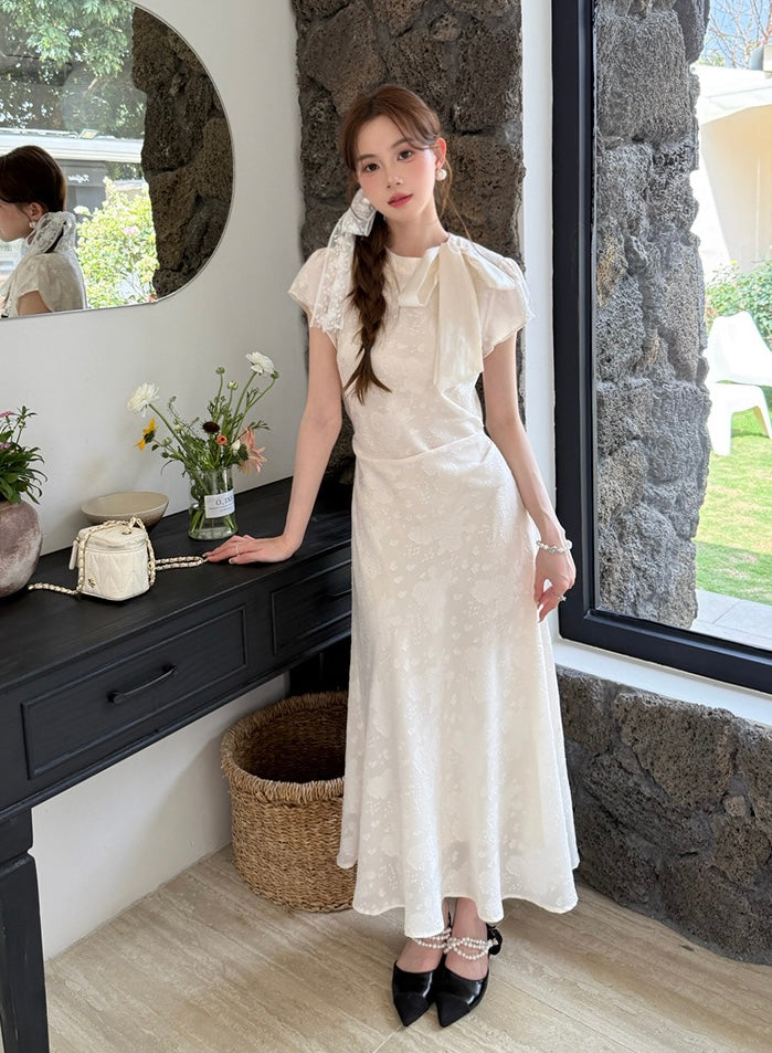 系帶蝴蝶結刺繡提花連身裙