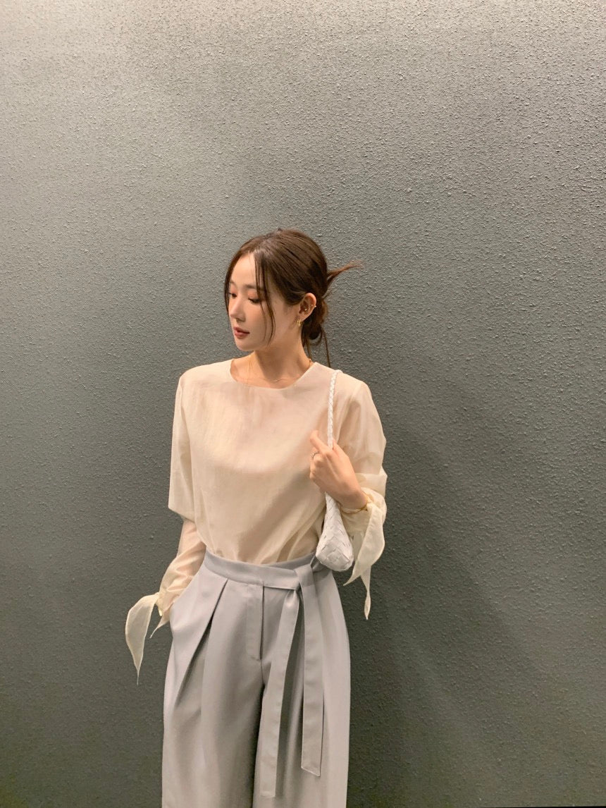 Minimalist Cuff Tie Design Shirt