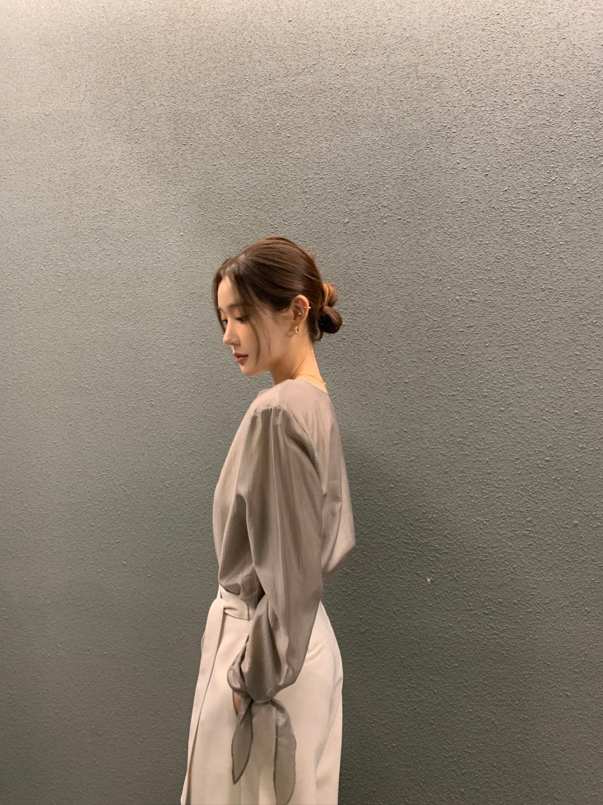 Minimalist Cuff Tie Design Shirt