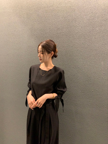 Minimalist Cuff Tie Design Shirt