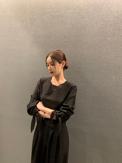 Minimalist Cuff Tie Design Shirt