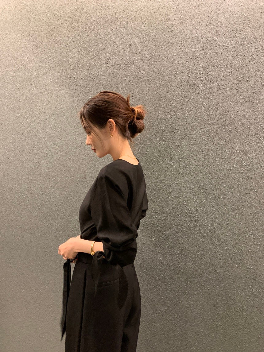 Minimalist Cuff Tie Design Shirt