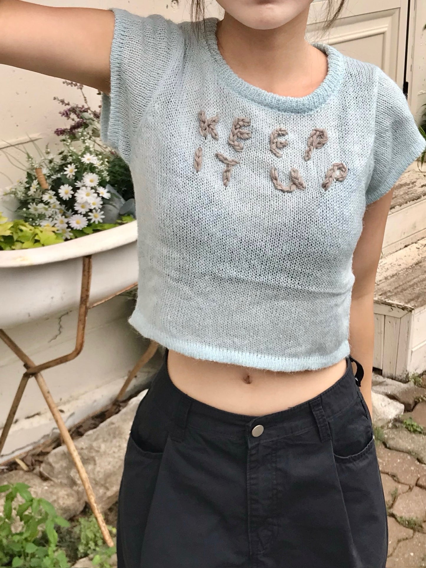 鉤花刺繡針織top