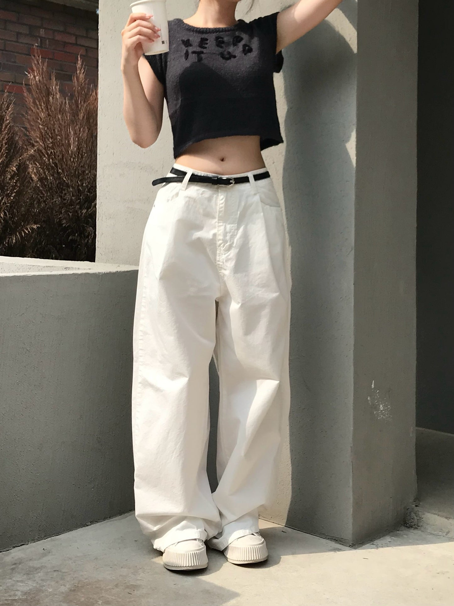 鉤花刺繡針織top