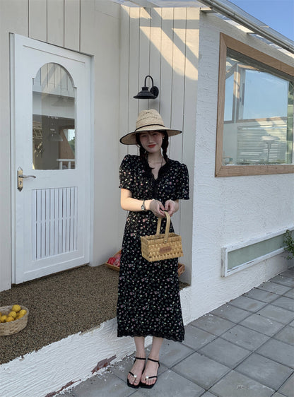 V領碎花收腰連身裙