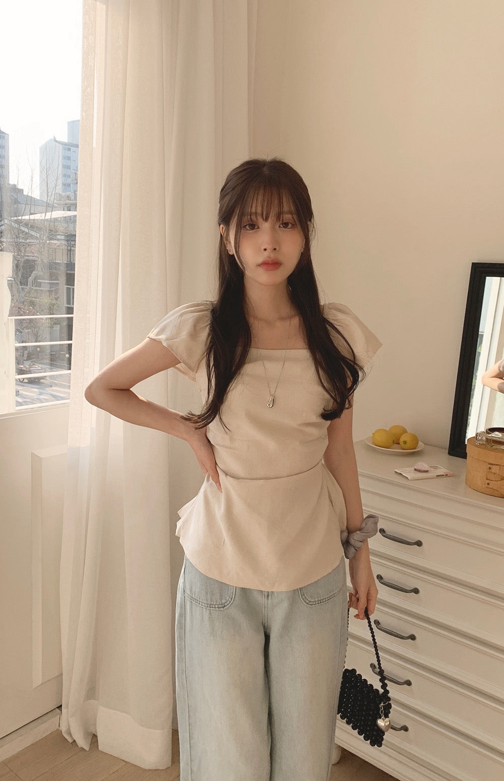 甜美收腰露肩top