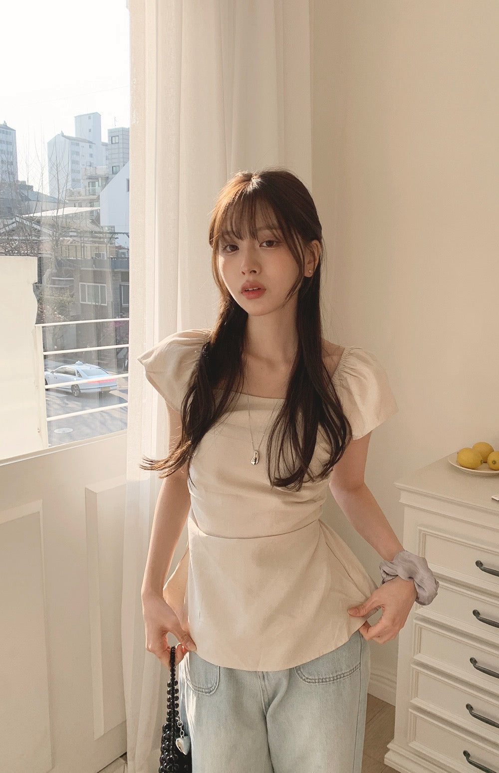 甜美收腰露肩top