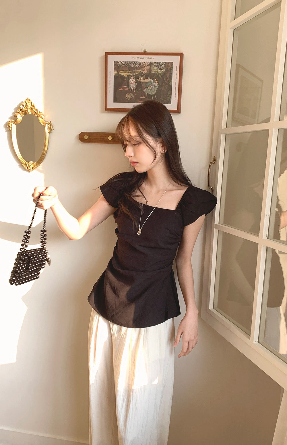 甜美收腰露肩top