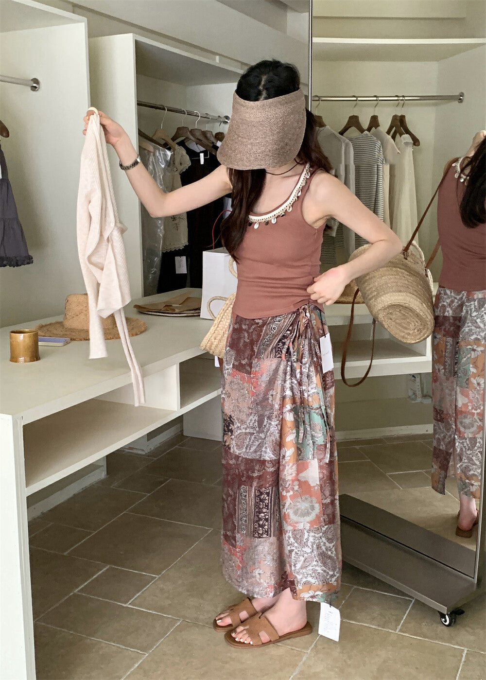 Exquisite Shell Beaded Vest