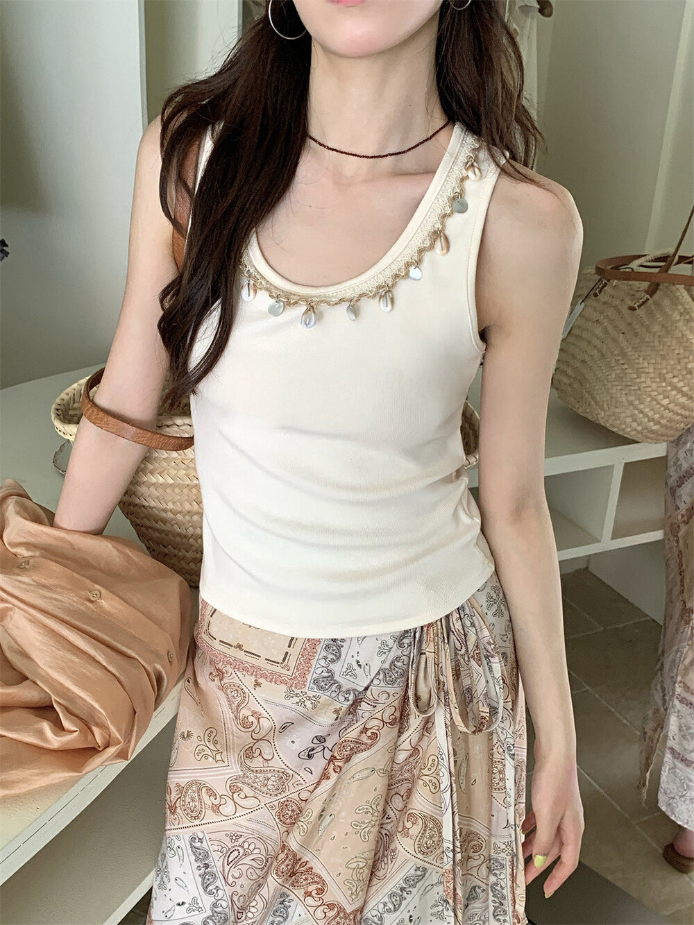 Exquisite Shell Beaded Vest