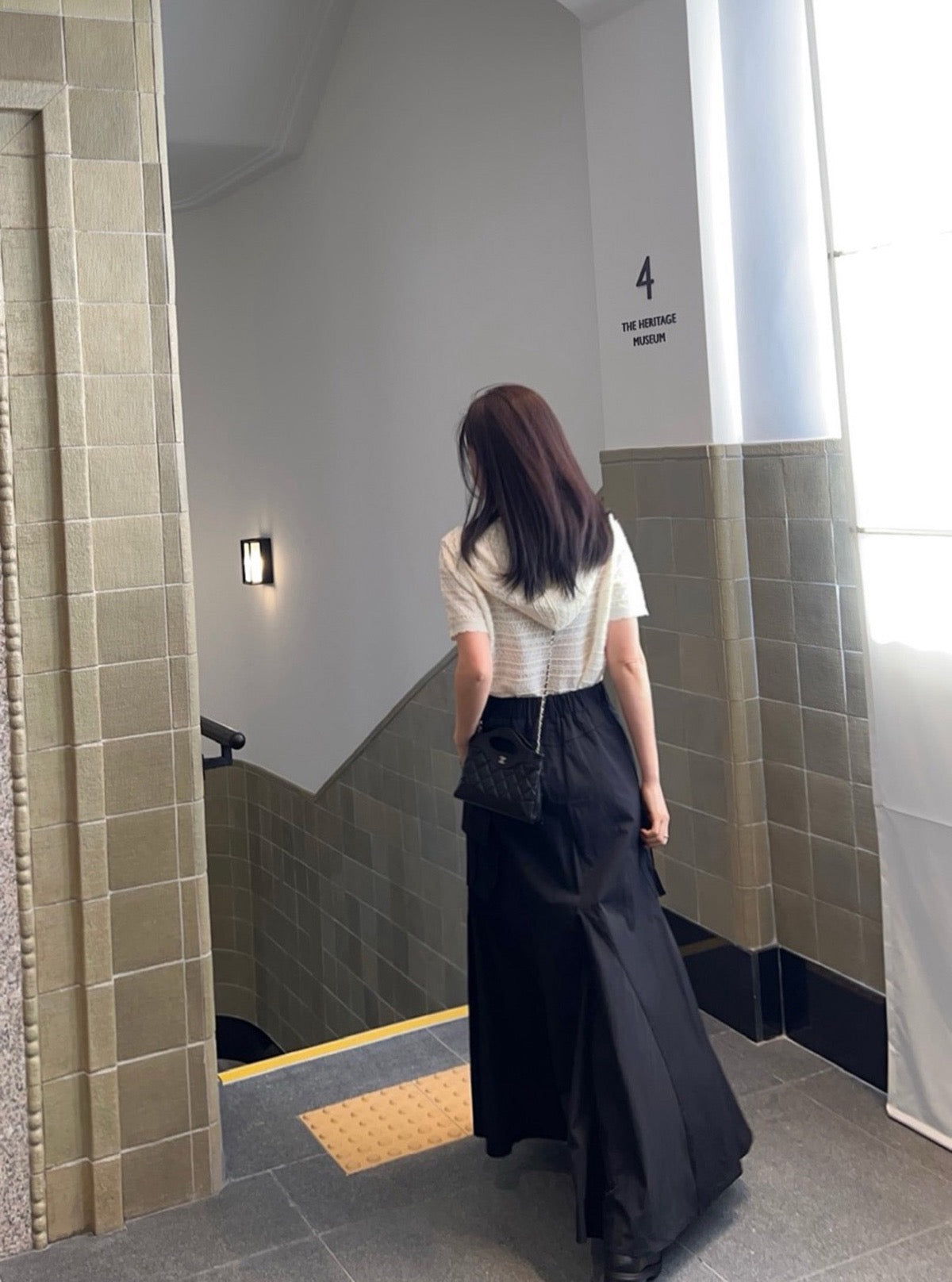 法式連帽鏤空針織top