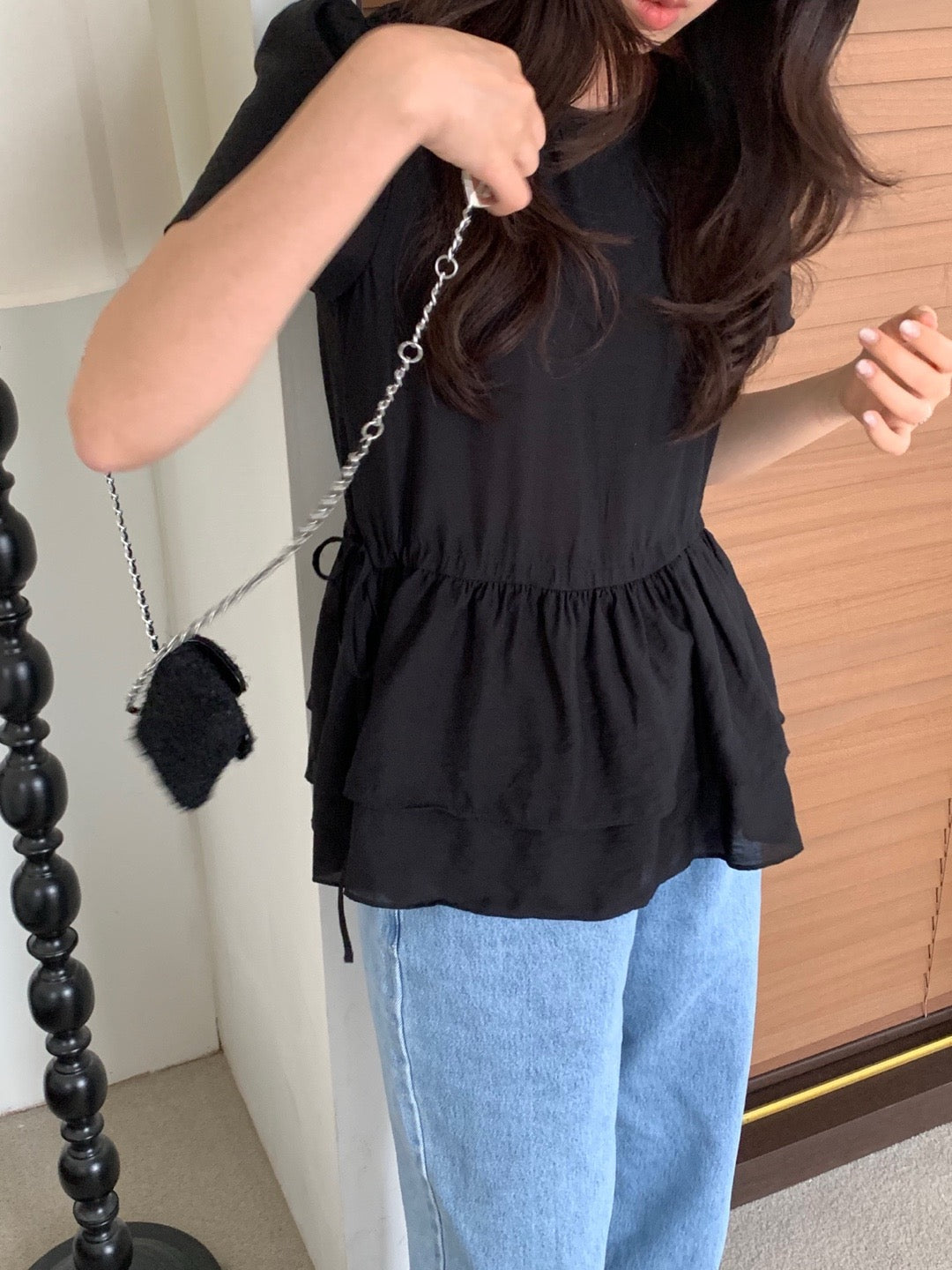 ダブルフリルドローストリングブラウス