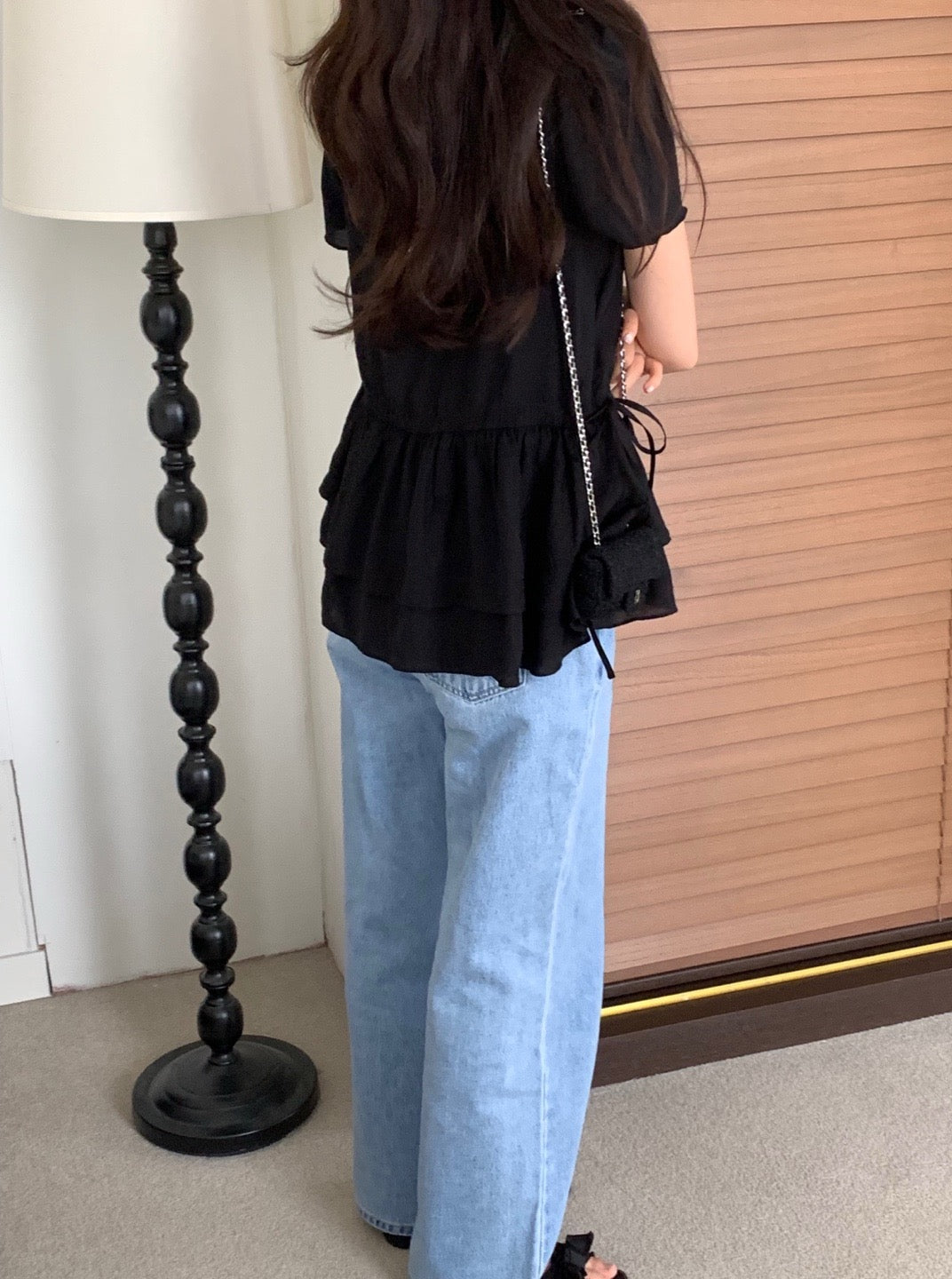 ダブルフリルドローストリングブラウス