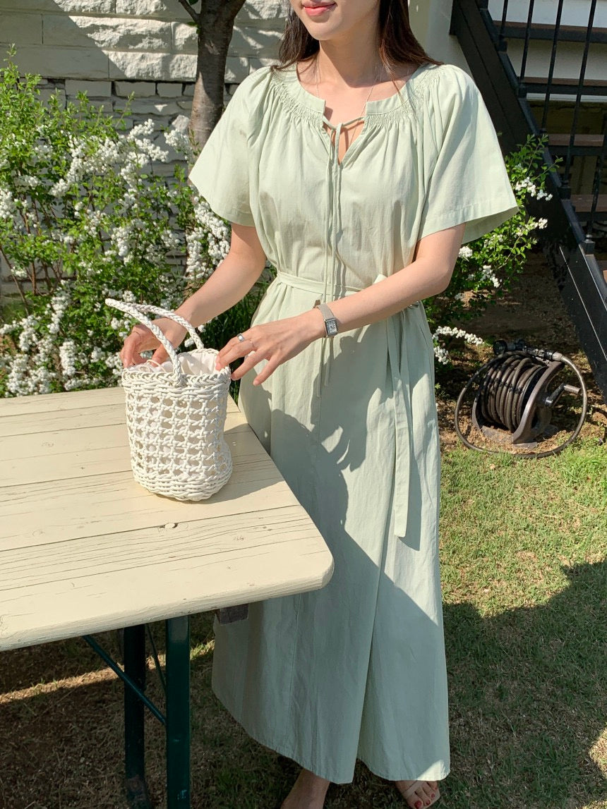 Minimalist Chic Crew Neck Dress