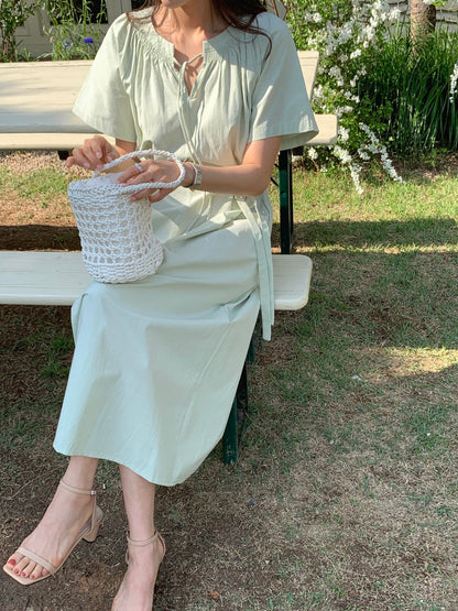 Minimalist Chic Crew Neck Dress