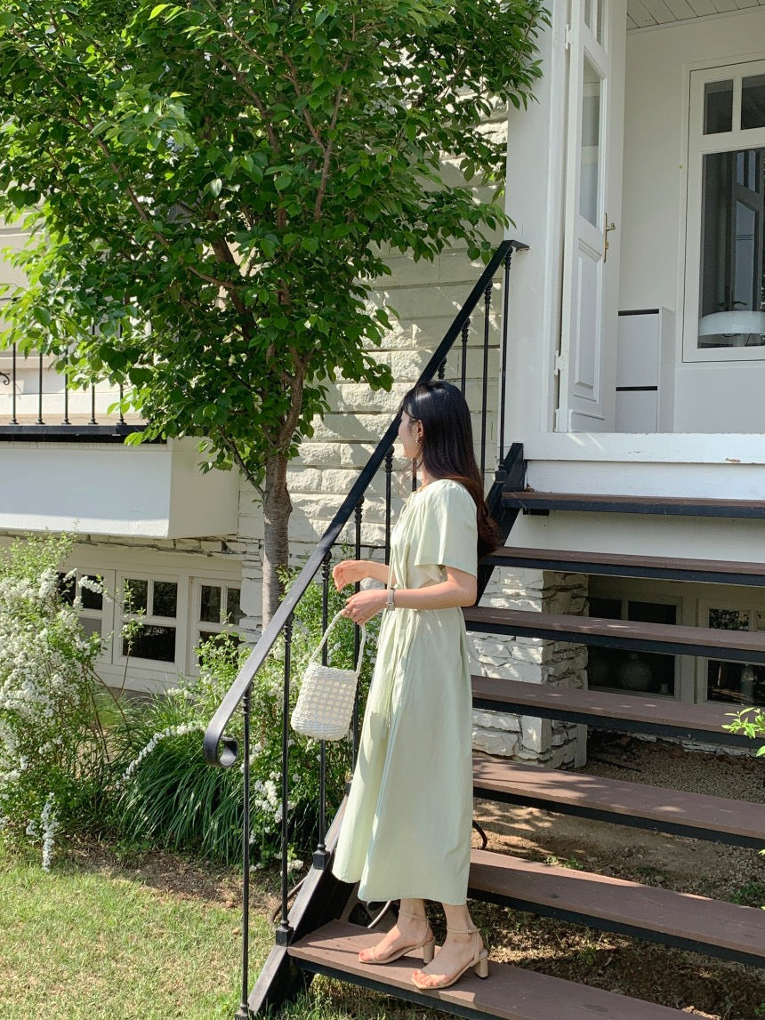 Minimalist Chic Crew Neck Dress