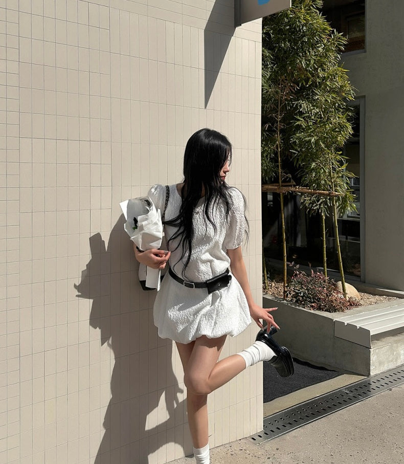 肌理感收腰顯瘦花苞連身裙