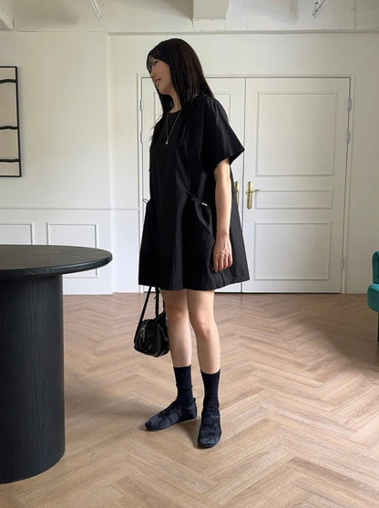 大口袋抽繩寬鬆連身裙