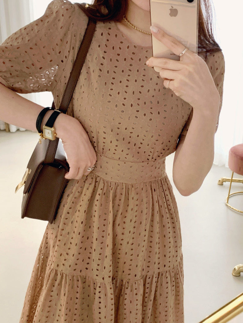 鏤空提花收腰連身裙