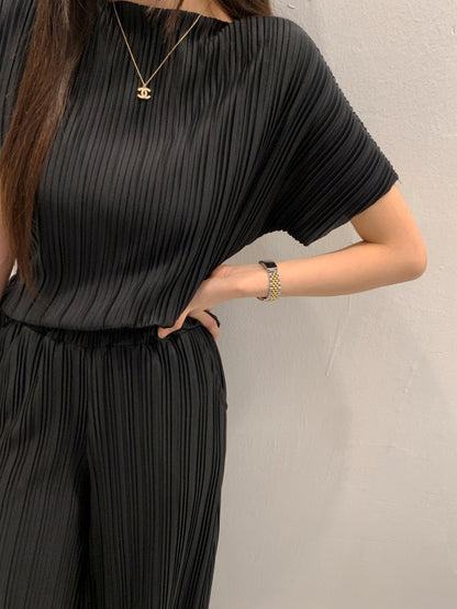 Loose Ruched Top + Flowing Wide-Leg Pants Set