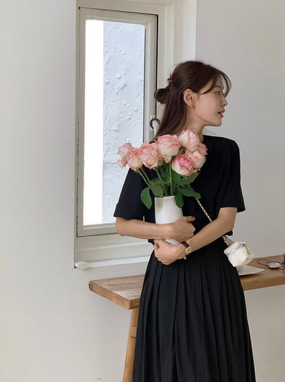 壓褶寬鬆短袖恤衫+高腰百褶半身裙set