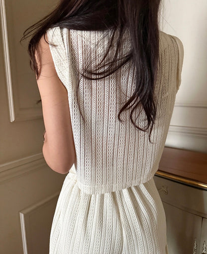 鏤空蕾絲背心+高腰卷邊短褲set