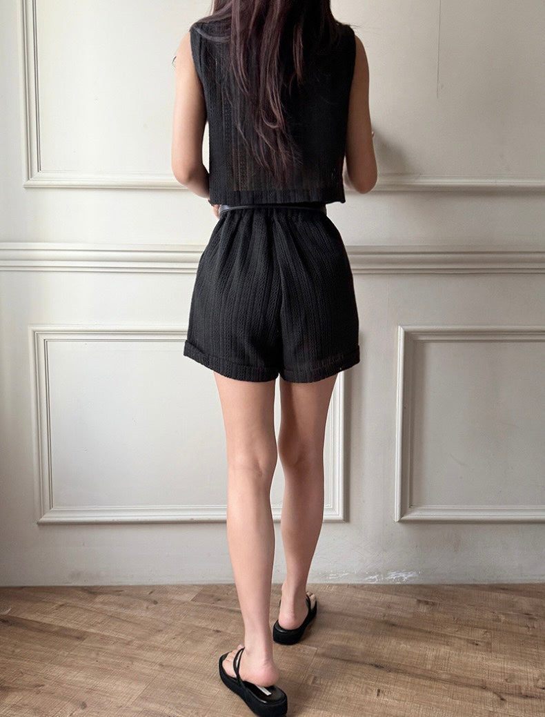 鏤空蕾絲背心+高腰卷邊短褲set