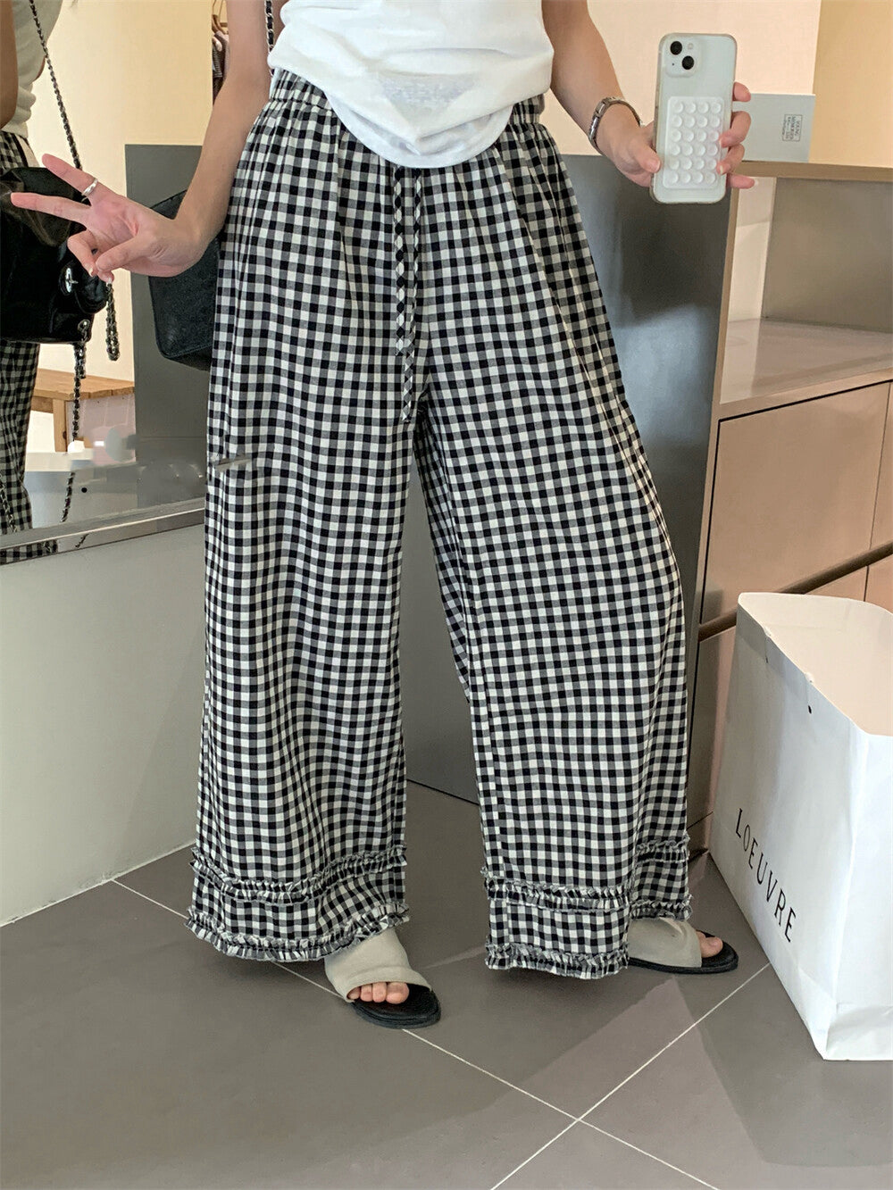 Korean-style ruffle trim wide-leg pants