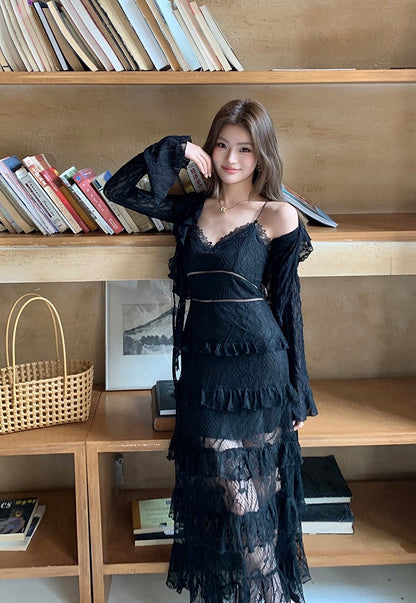 セクシーなレースのスリップドレス