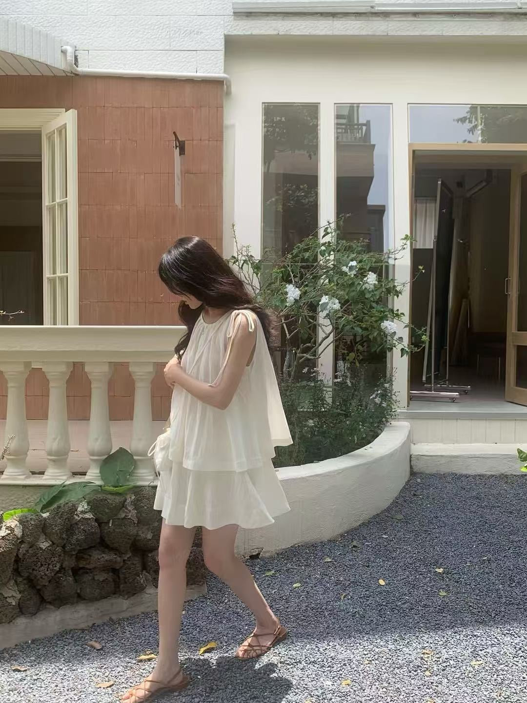 Cute Sleeveless Tank Top + High-Waisted Skirt Set