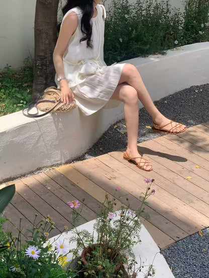 Cute Sleeveless Tank Top + High-Waisted Skirt Set