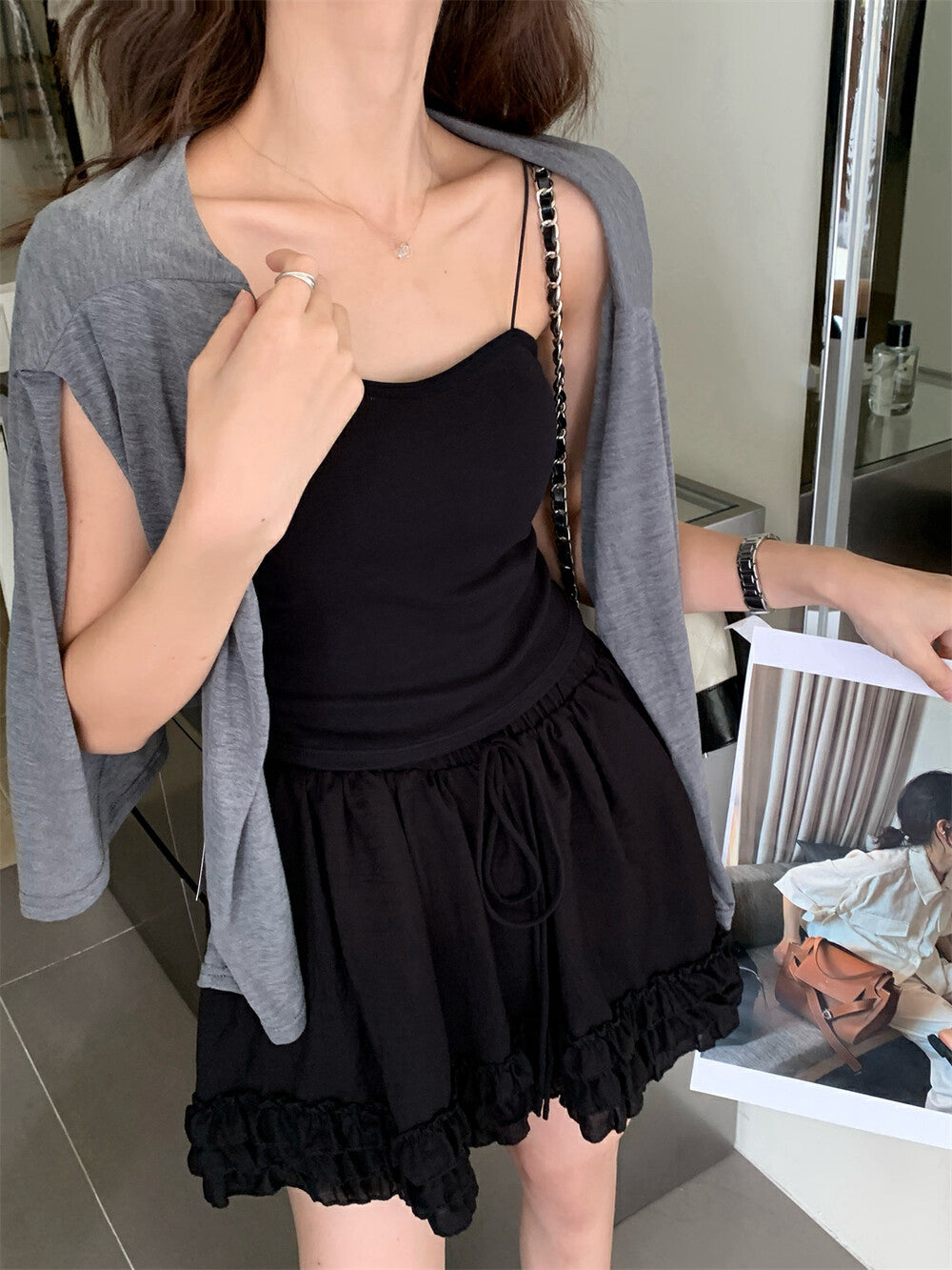 細肩帶連pad背心