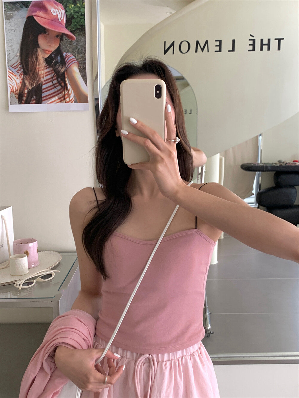 細肩帶連pad背心