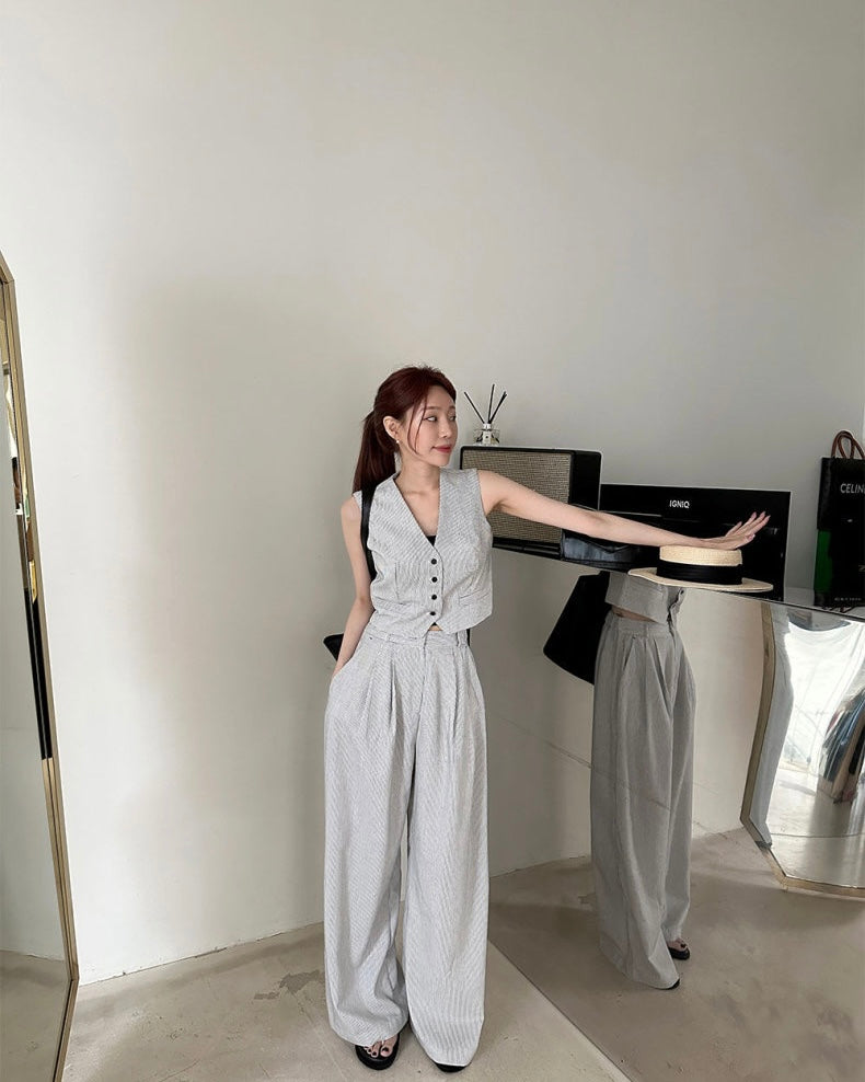 V領條紋馬甲+高腰壓褶休閒褲set