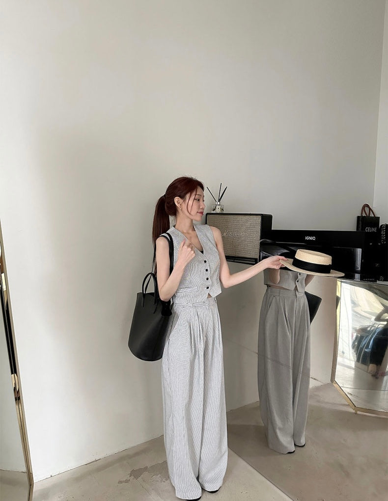 V領條紋馬甲+高腰壓褶休閒褲set