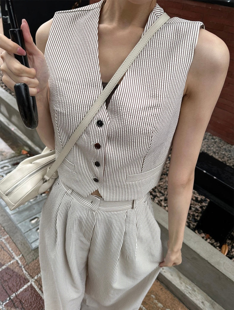 V領條紋馬甲+高腰壓褶休閒褲set