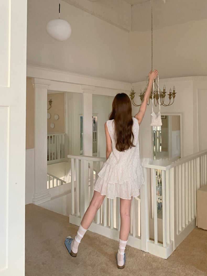 俏皮碎花背心連身裙