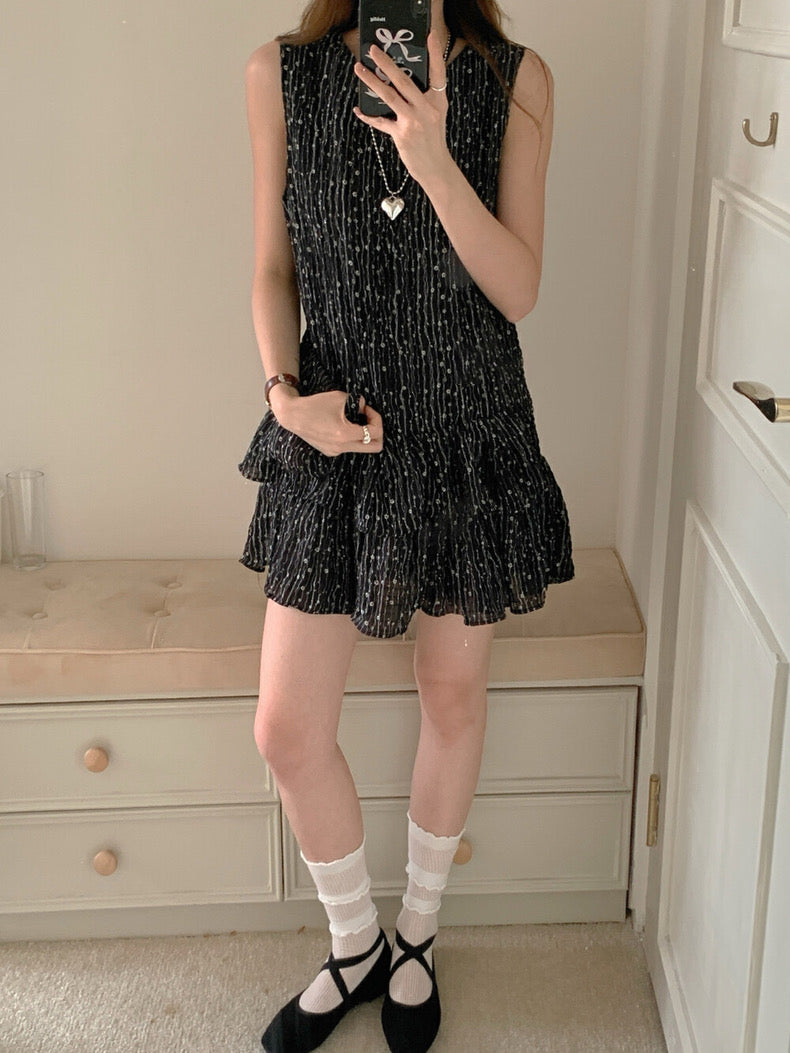 俏皮碎花背心連身裙