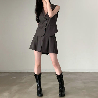 Vintage V-neck Vest + High-waisted Pleated Skirt Pants Set