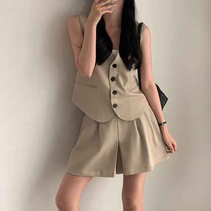 Vintage V-neck Vest + High-waisted Pleated Skirt Pants Set