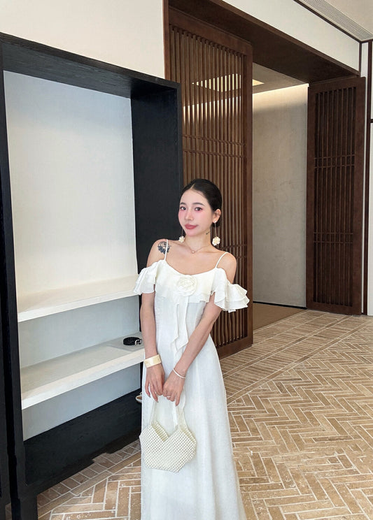 山茶花荷葉邊吊帶連身裙